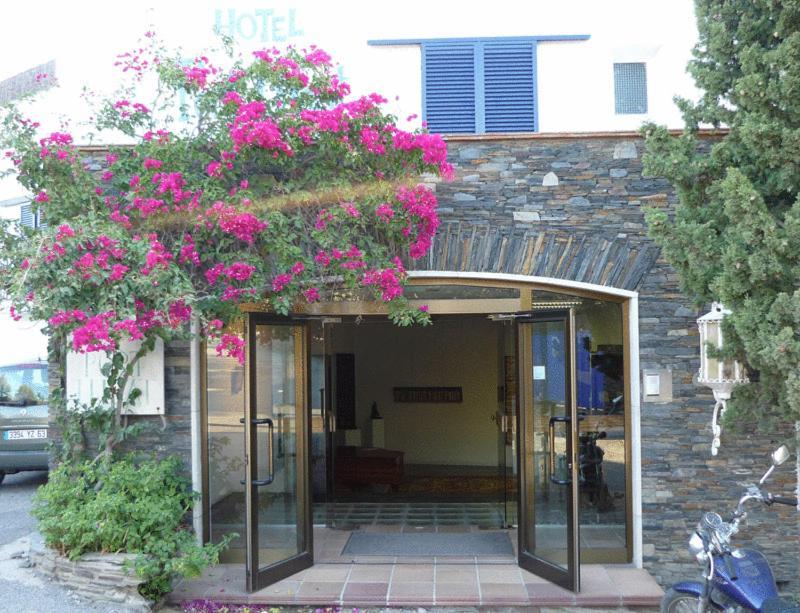 Hotel Port-Lligat Cadaques Bagian luar foto